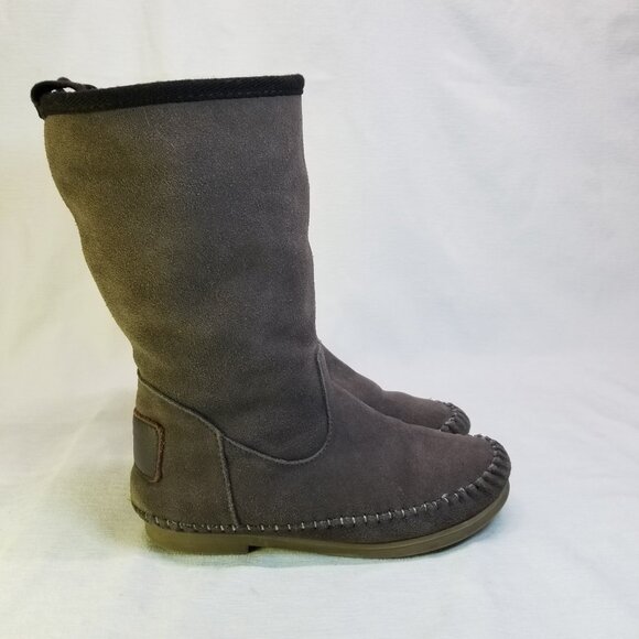 Soft Moc Women's Boots Gray Suede Pull On Boots Size 7 - Picture 7 of 9